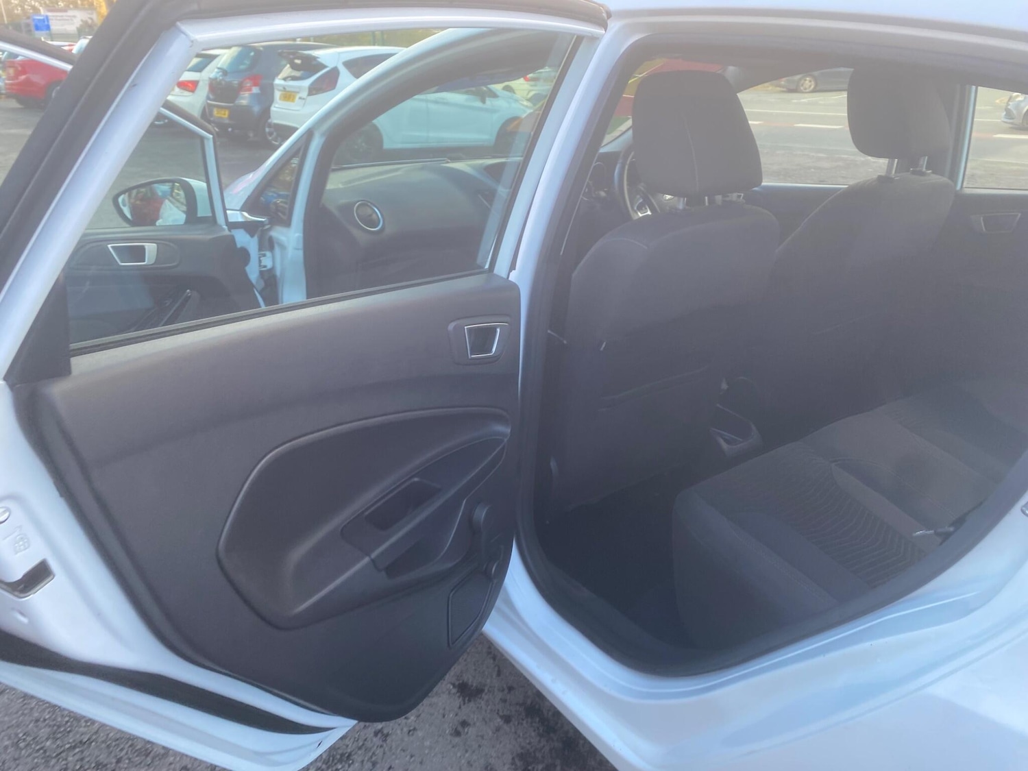 Used Ford Fiesta 2015 for sale - 76549758: Photo 29