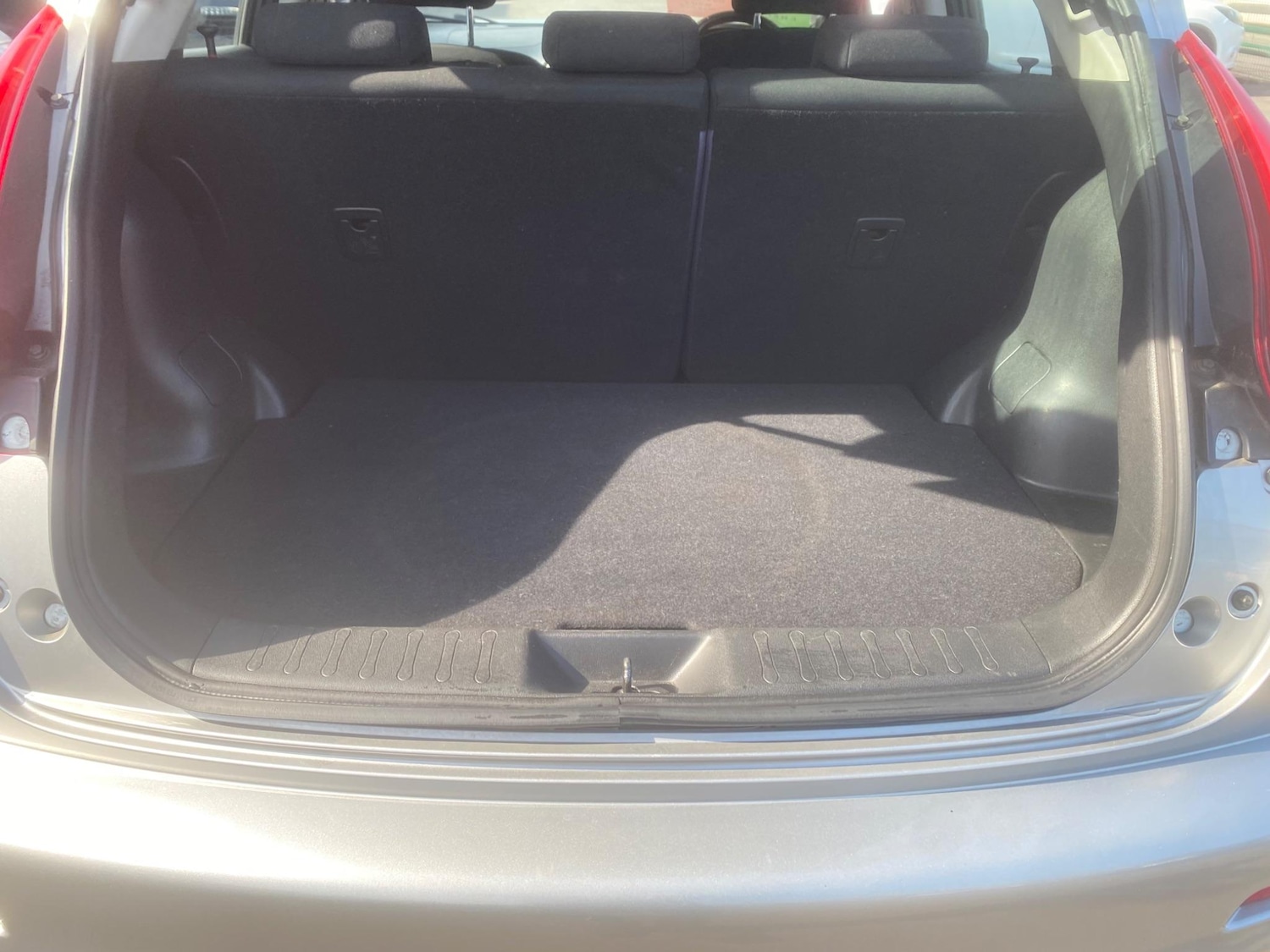 Used Nissan Juke 2010 for sale - 76551017: Photo 35