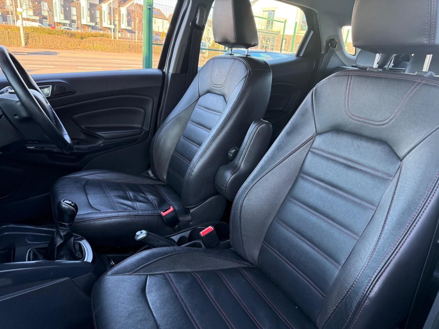 Used Ford Ecosport 2015 for sale - 76550975: Photo 27