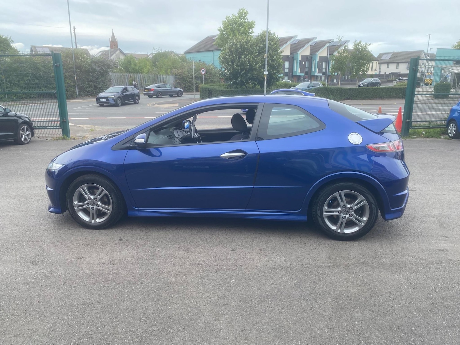 Used Honda Civic 2011 for sale - 76549084: Photo 13