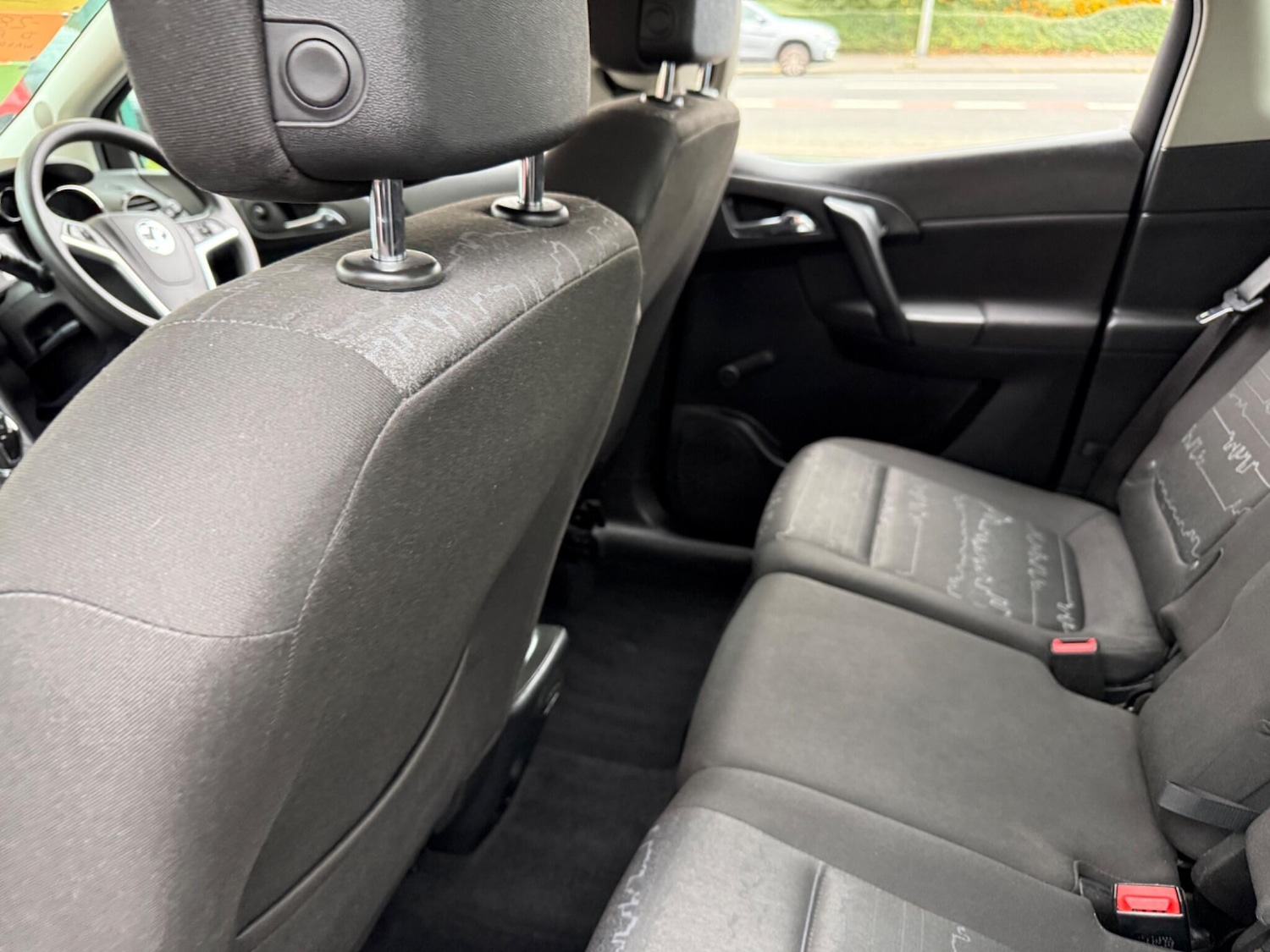 Used Vauxhall Meriva 2016 for sale - 76993895: Photo 23