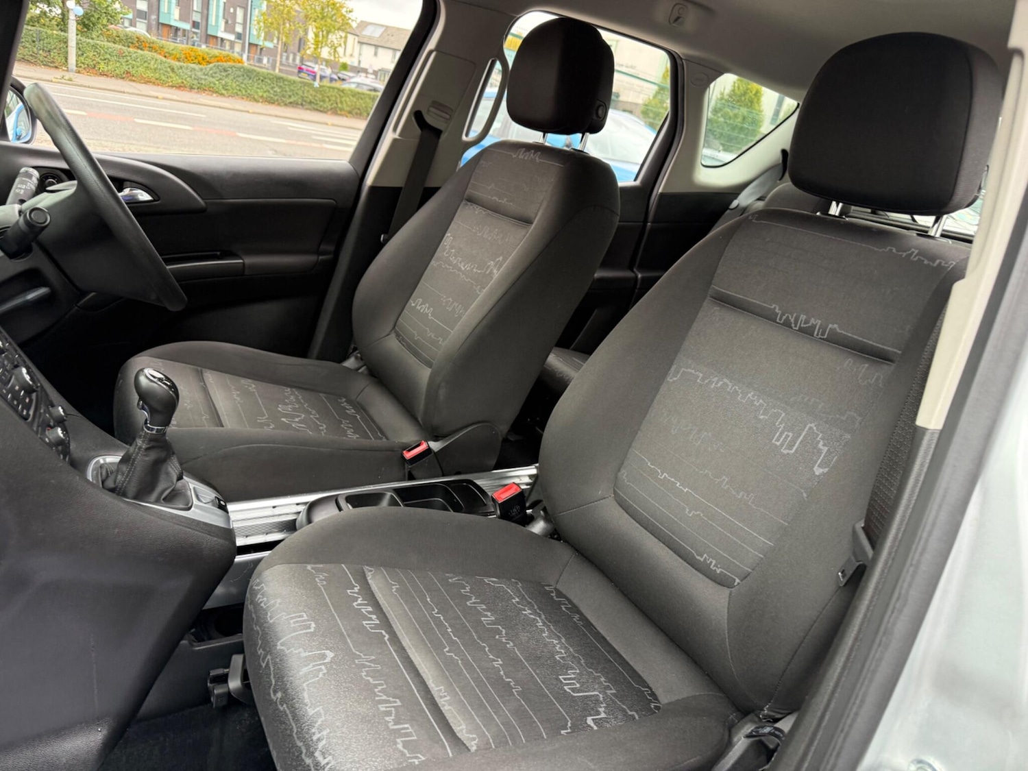 Used Vauxhall Meriva 2016 for sale - 76993895: Photo 28