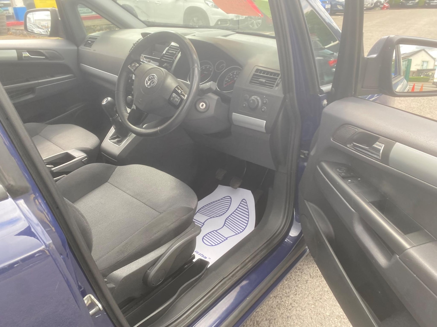 Used Vauxhall Zafira for sale - 76549408: Photo 57