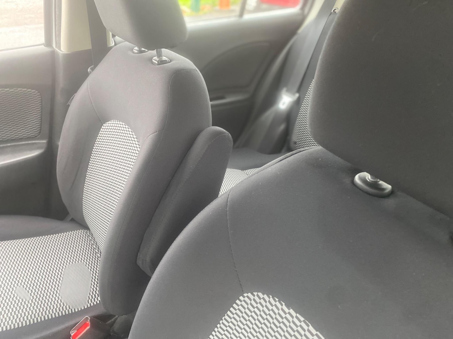 Used Nissan Micra for sale - 76992929: Photo 12