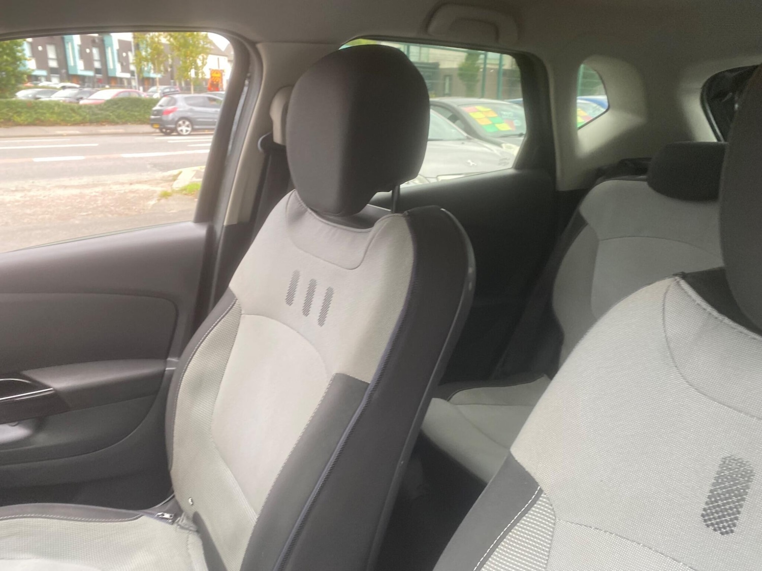 Used Renault Captur 2014 for sale - 76549356: Photo 15