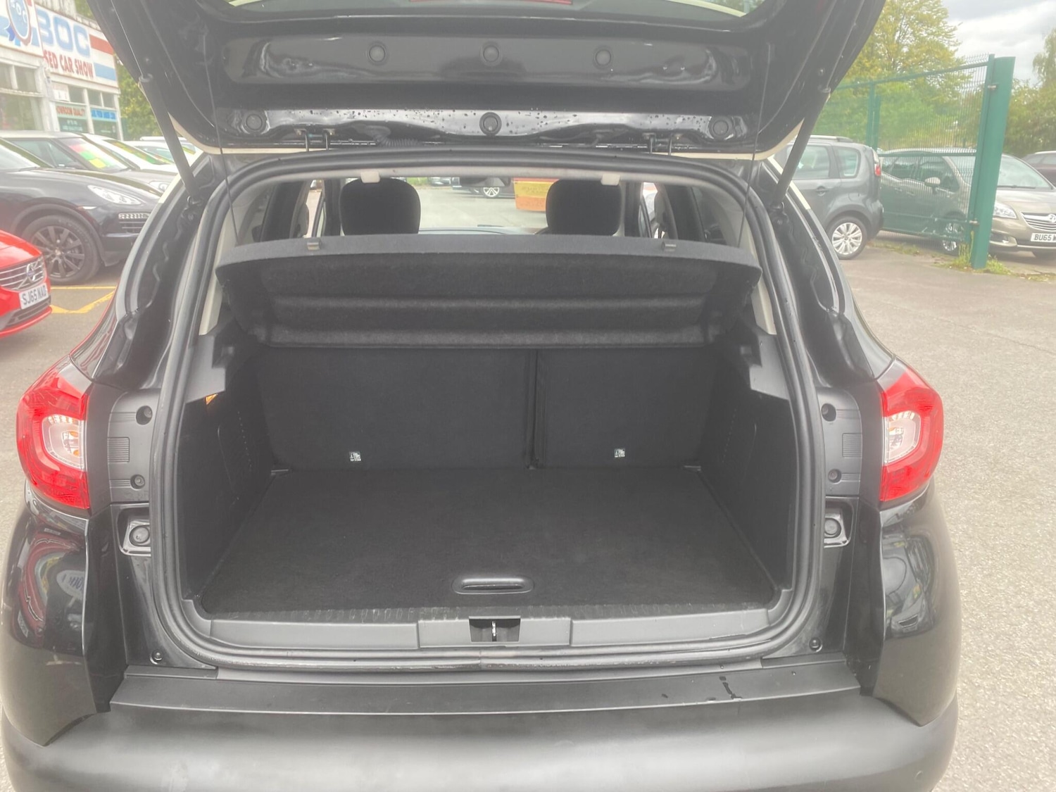 Used Renault Captur 2014 for sale - 76549356: Photo 37