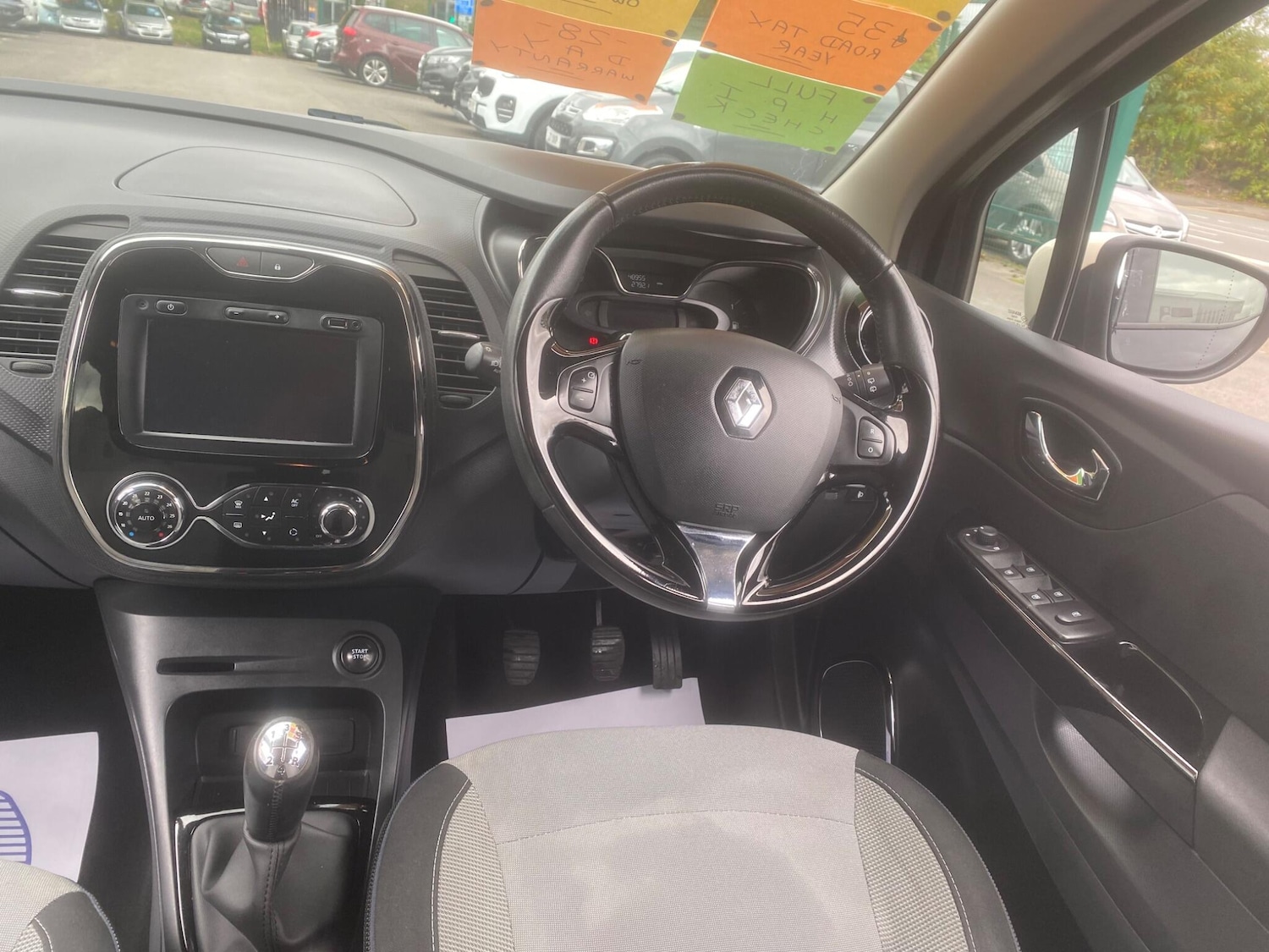 Used Renault Captur 2014 for sale - 76549356: Photo 52