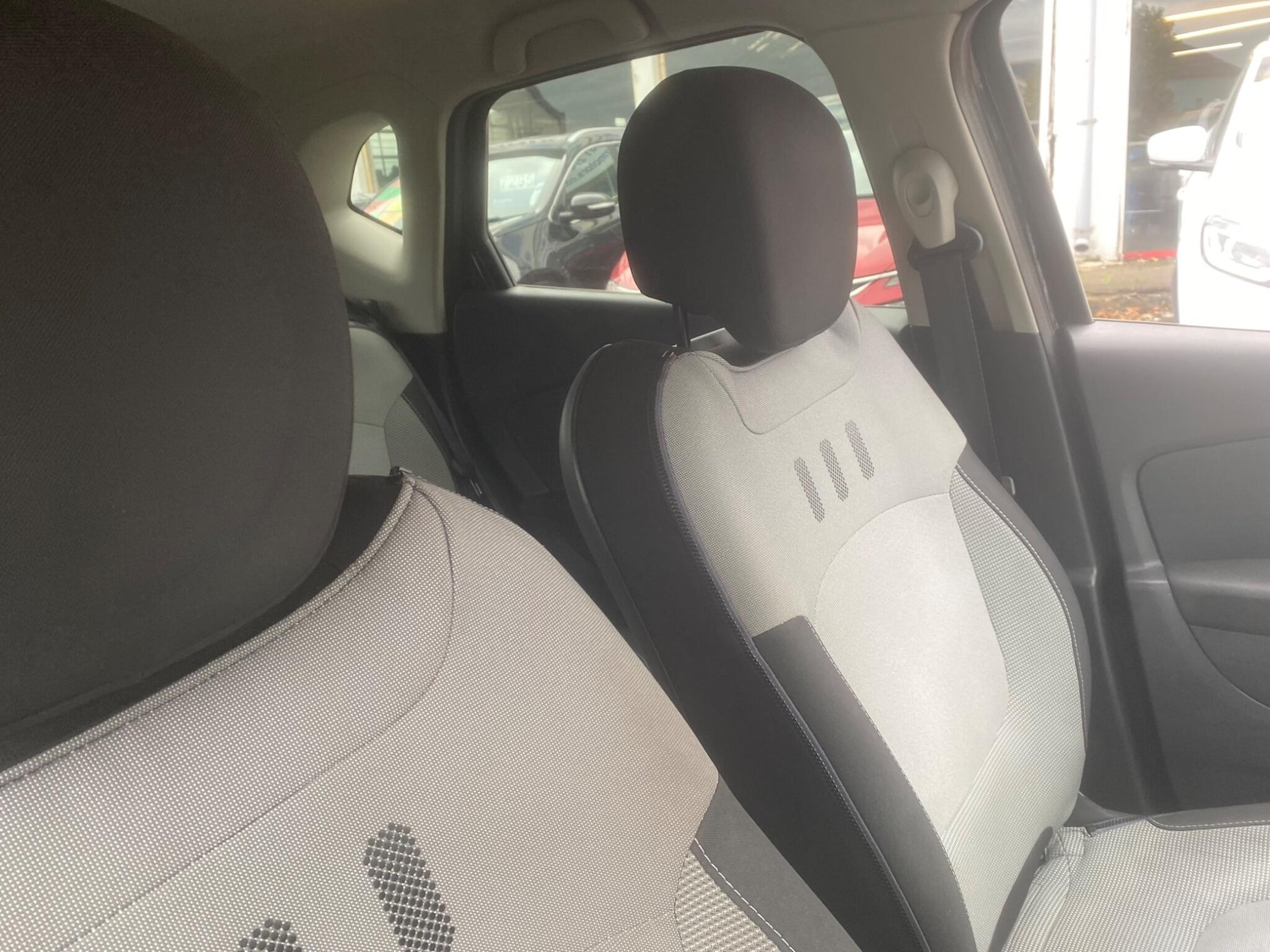 Used Renault Captur 2014 for sale - 76549356: Photo 56