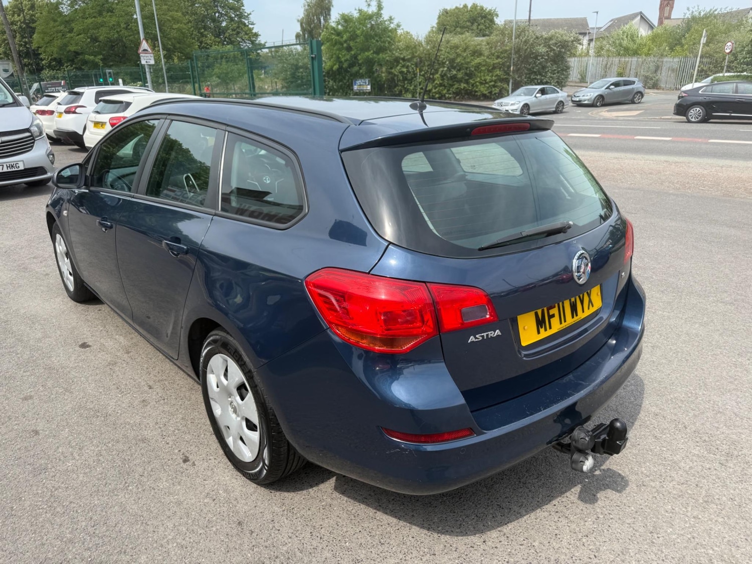 Used Vauxhall Astra 2011 for sale - 76551141: Photo 7