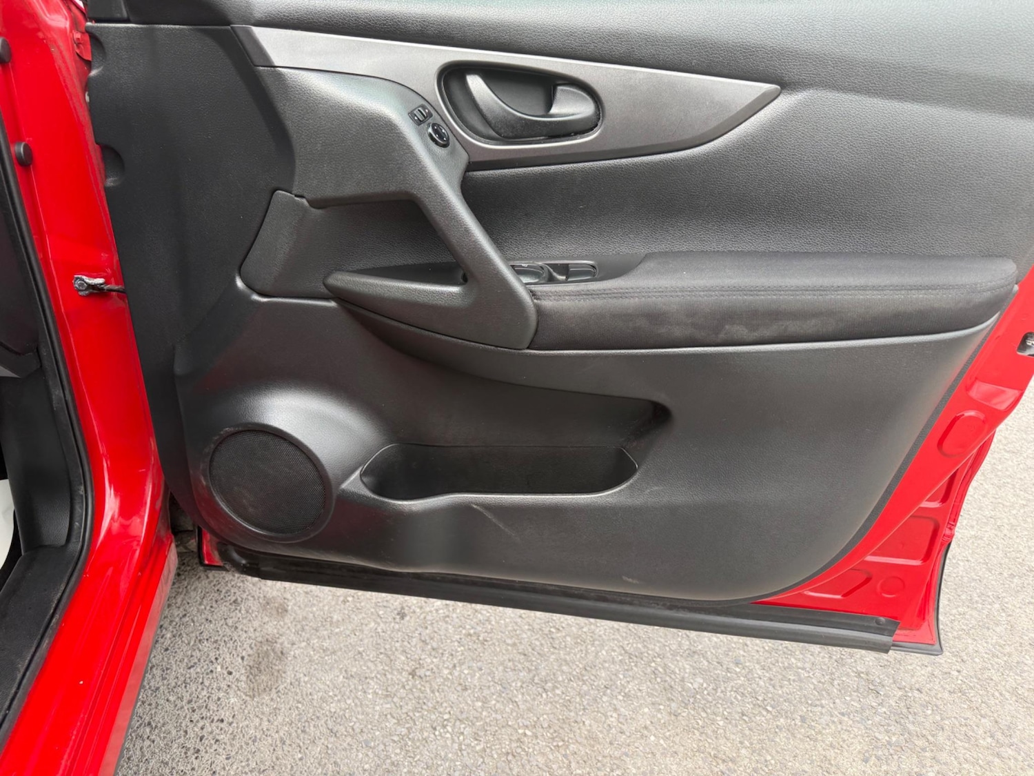 Used Nissan Qashqai 2017 for sale - 76551157: Photo 9