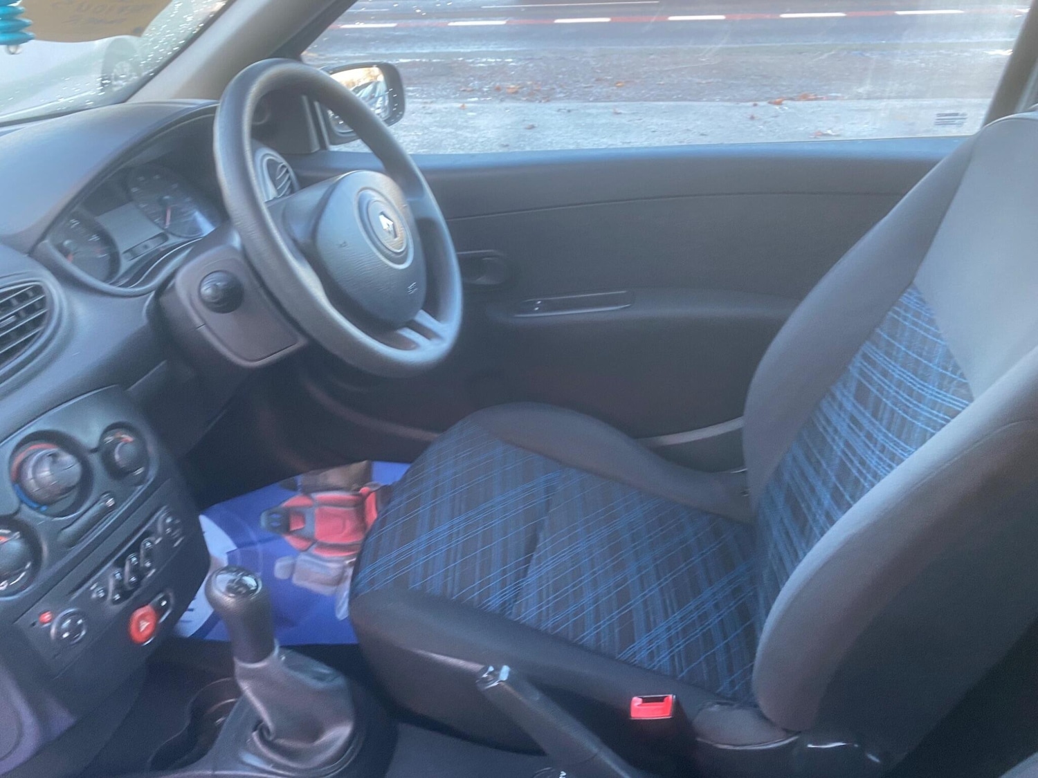 Used Renault Clio 2008 for sale - 76887393: Photo 20