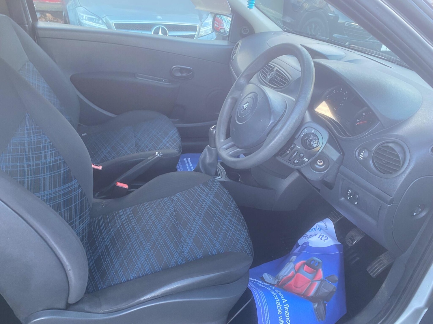 Used Renault Clio 2008 for sale - 76887393: Photo 26