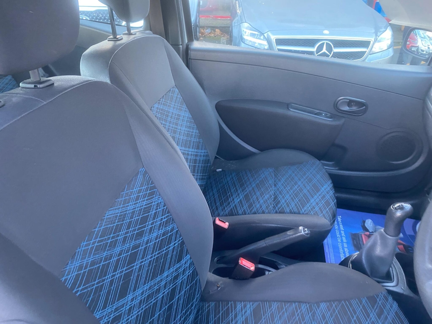 Used Renault Clio 2008 for sale - 76887393: Photo 28