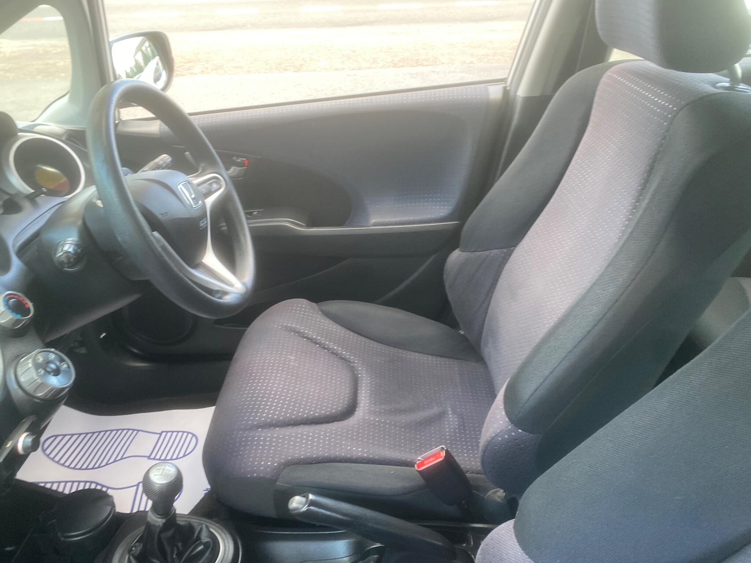 Used Honda Jazz 2010 for sale - 76549232: Photo 24