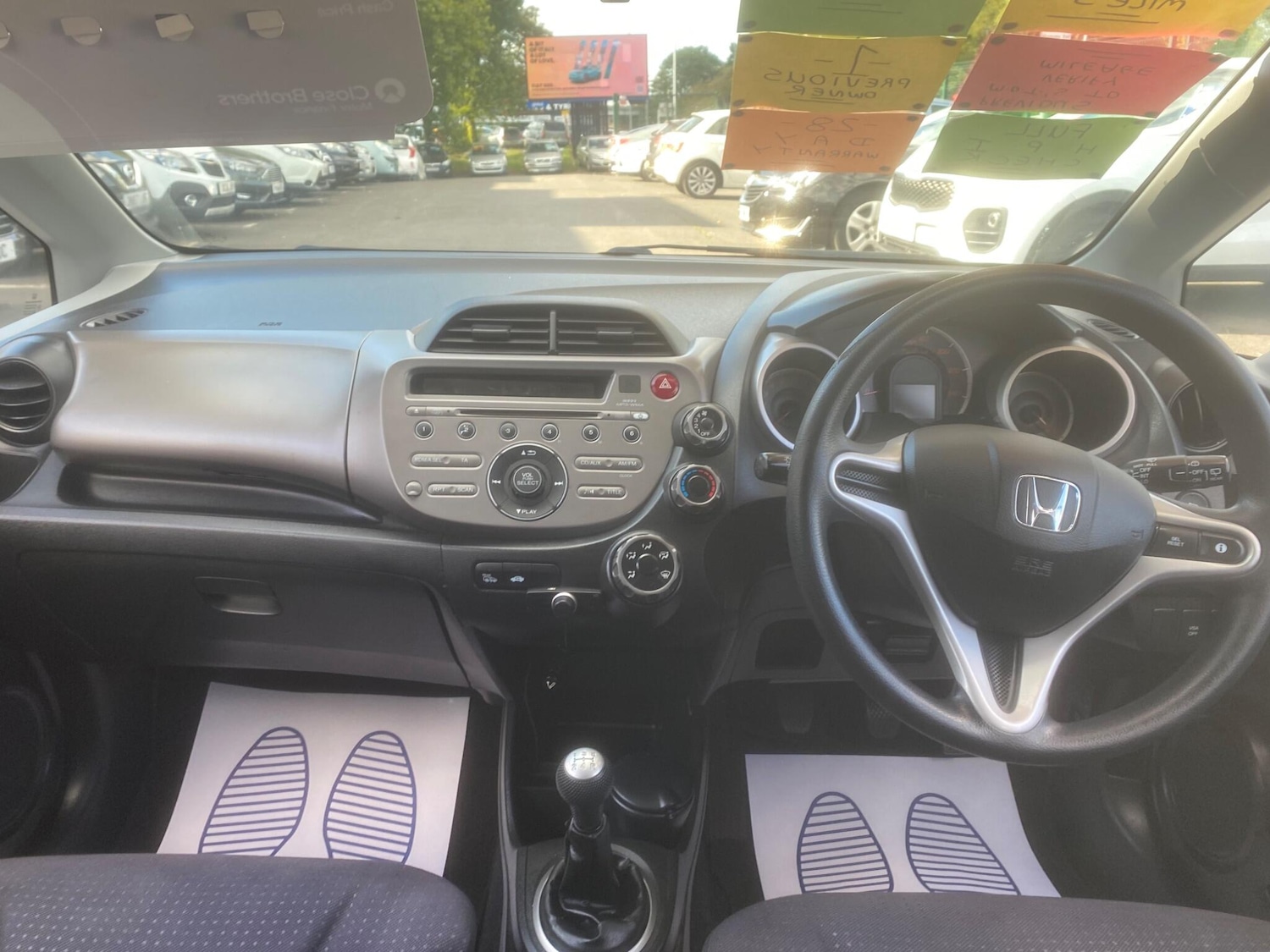 Used Honda Jazz 2010 for sale - 76549232: Photo 56