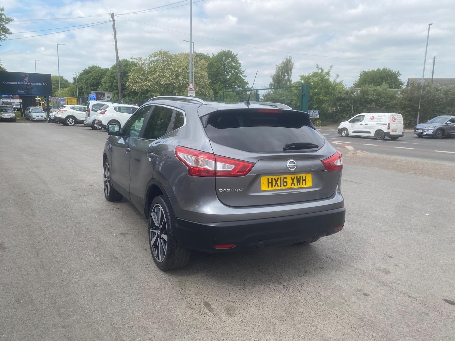 Used Nissan Qashqai 2016 for sale - 76550472: Photo 93