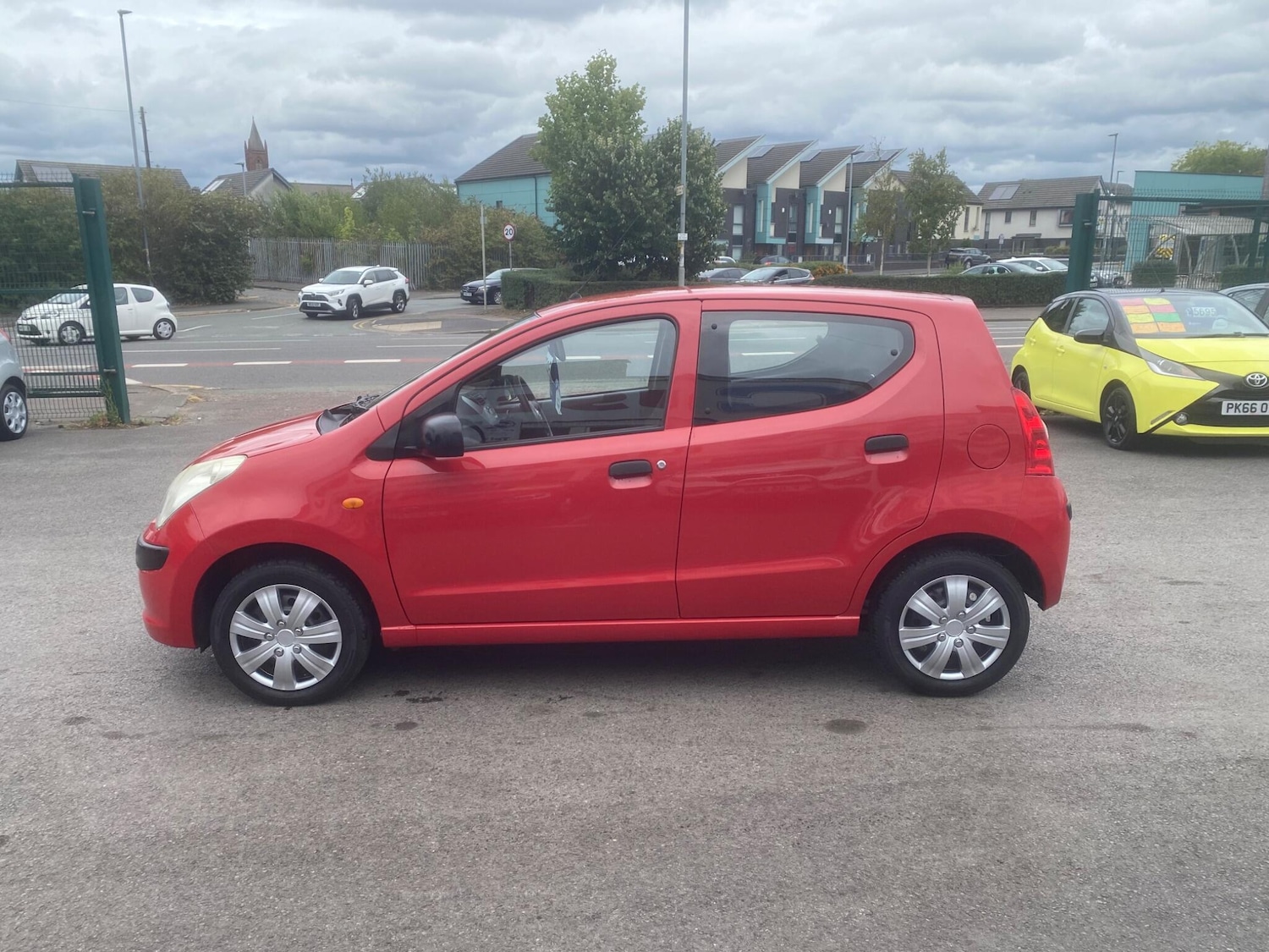 Used Nissan Pixo 2011 for sale - 76549263: Photo 10