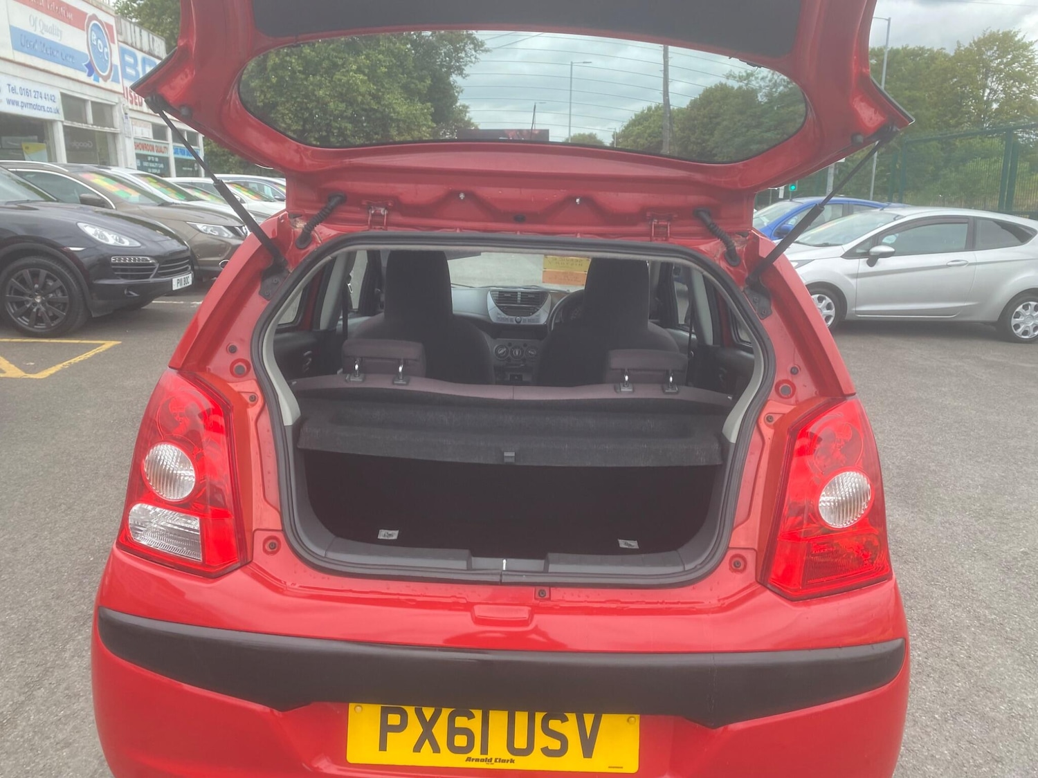 Used Nissan Pixo 2011 for sale - 76549263: Photo 36