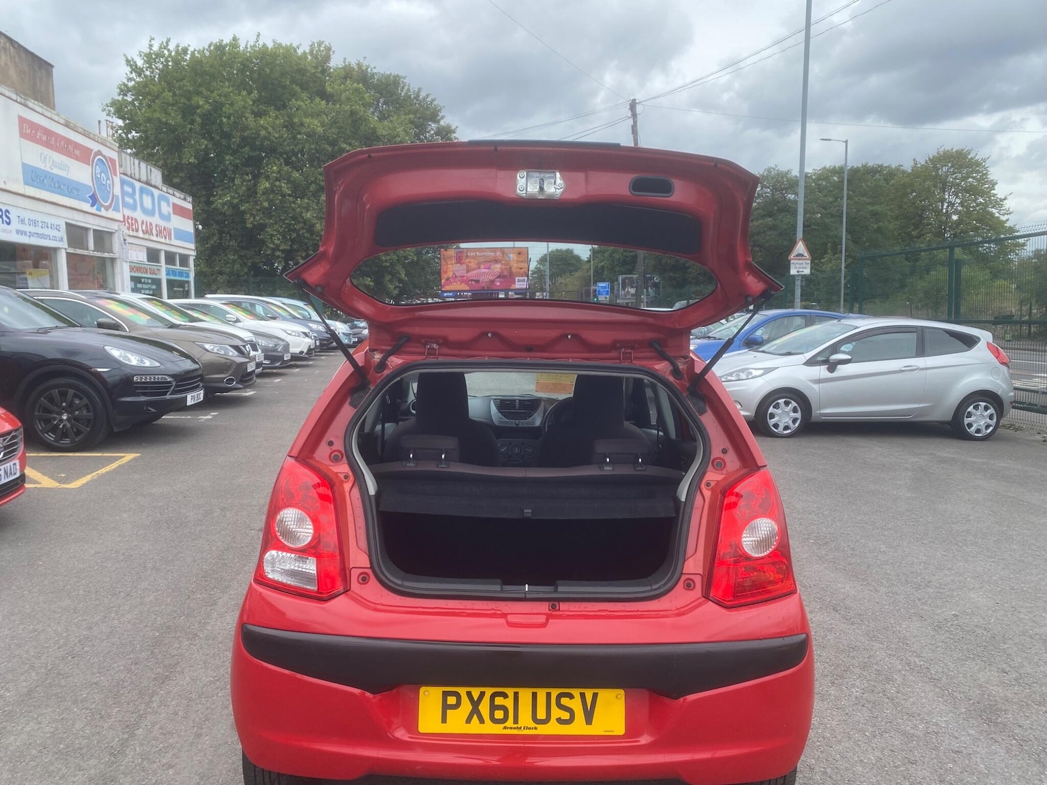 Used Nissan Pixo 2011 for sale - 76549263: Photo 45