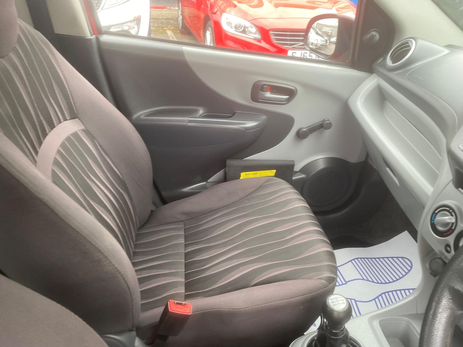 Used Nissan Pixo 2011 for sale - 76549263: Photo 55