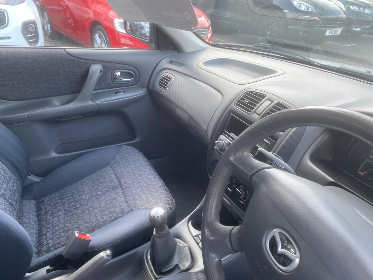 Used Mazda 323 2001 for sale - 76551106: Photo 55