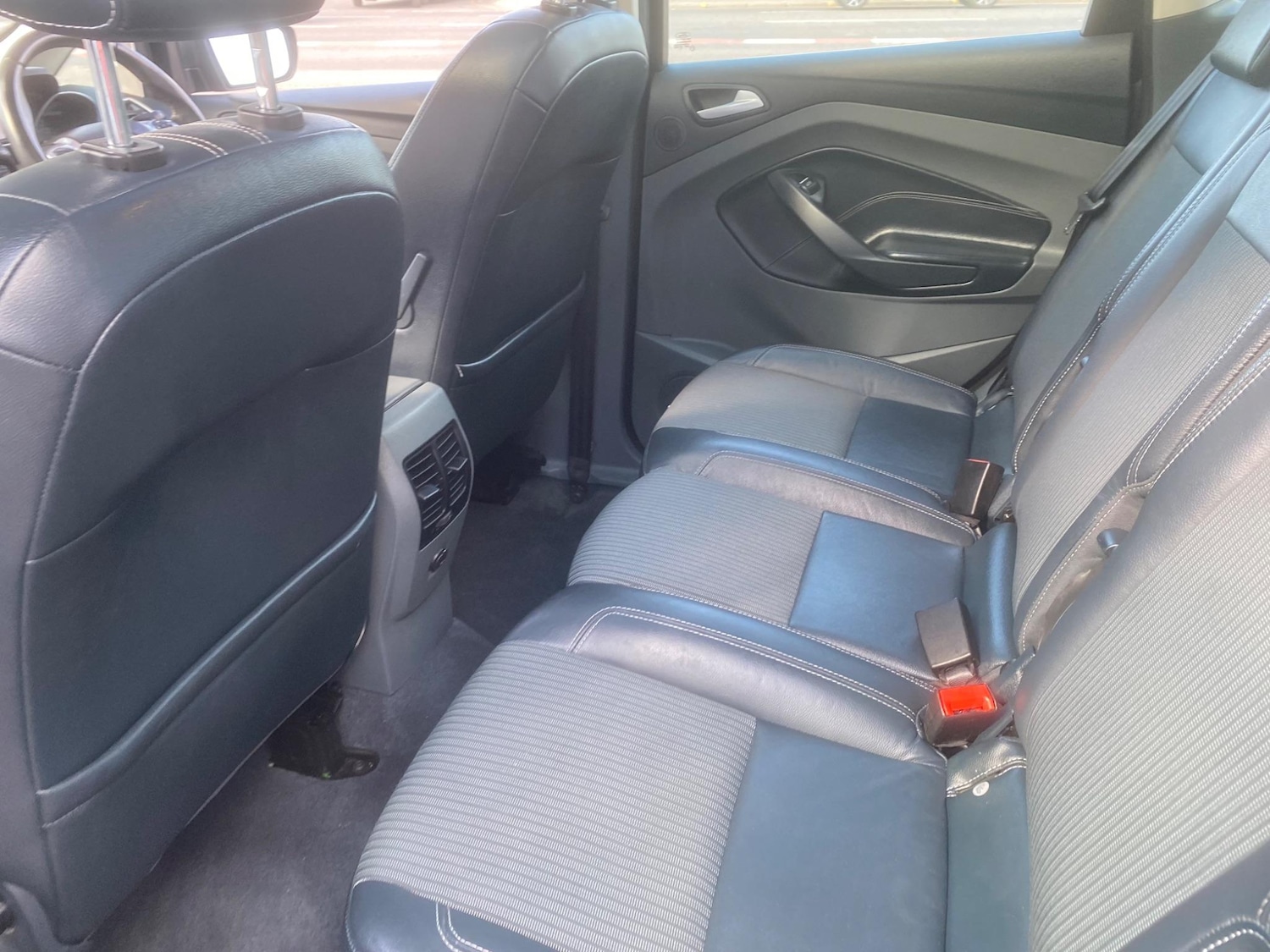 Used Ford C-Max 2015 for sale - 76549339: Photo 27