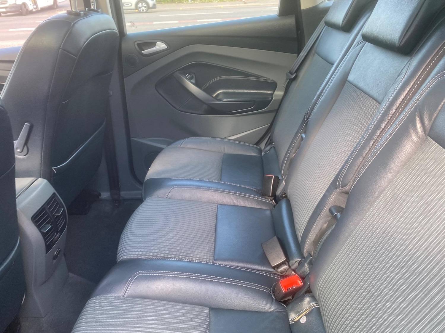 Used Ford C-Max 2015 for sale - 76549339: Photo 28