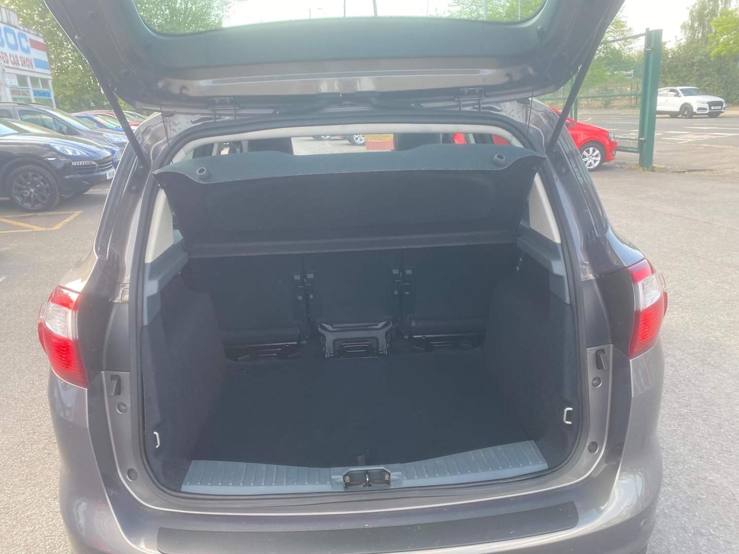 Used Ford C-Max 2015 for sale - 76549339: Photo 40