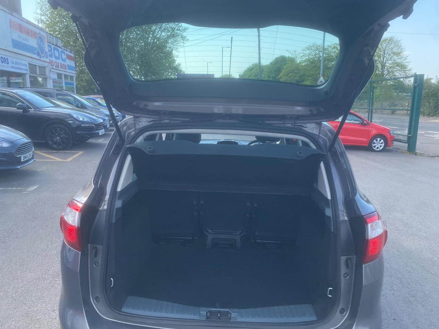 Used Ford C-Max 2015 for sale - 76549339: Photo 44