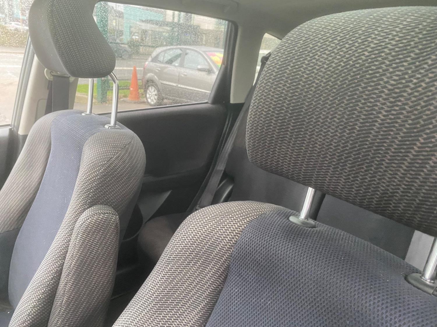 Used Honda Jazz 2014 for sale - 76993008: Photo 14