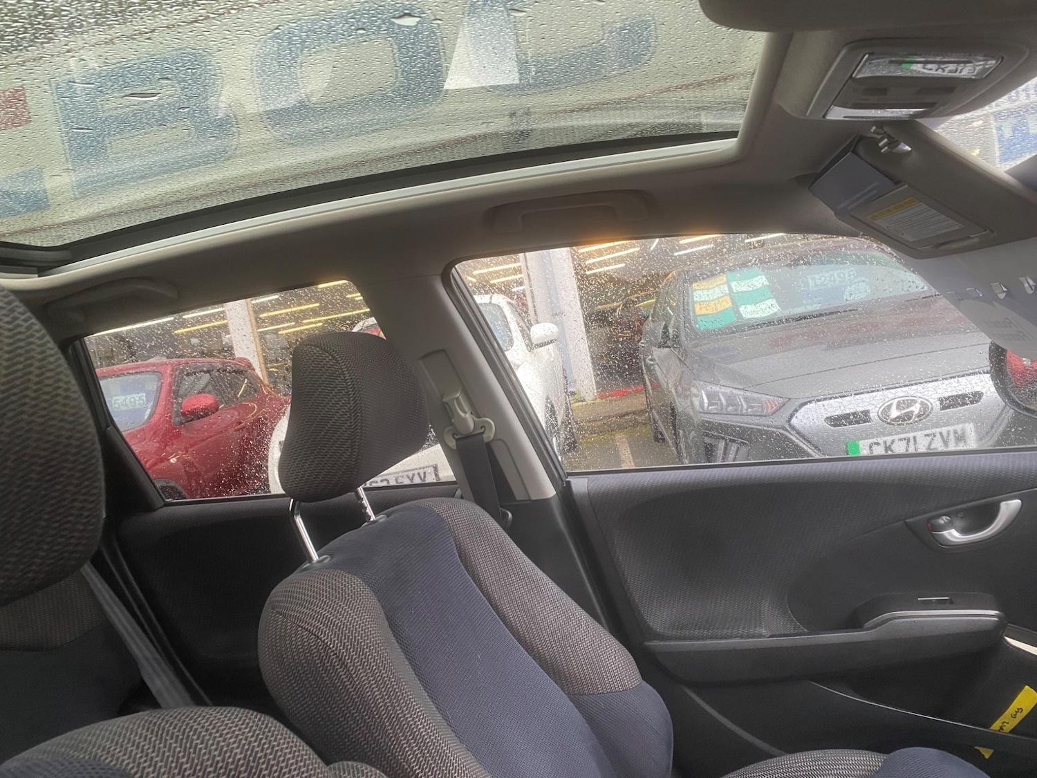 Used Honda Jazz 2014 for sale - 76993008: Photo 56