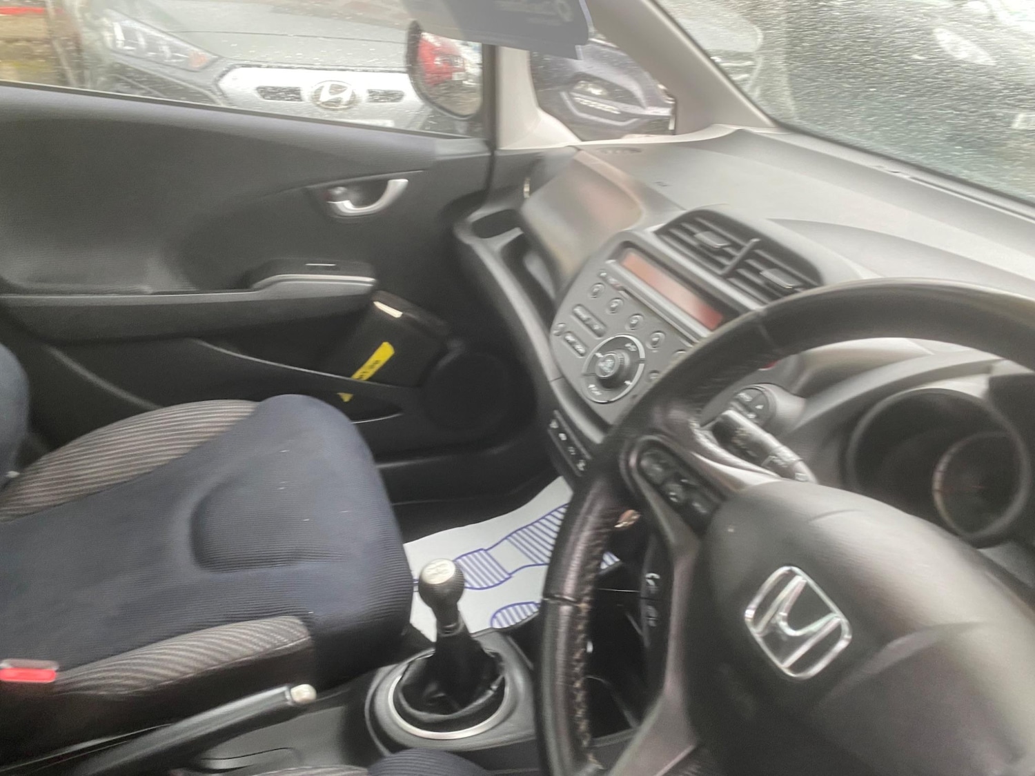 Used Honda Jazz 2014 for sale - 76993008: Photo 59