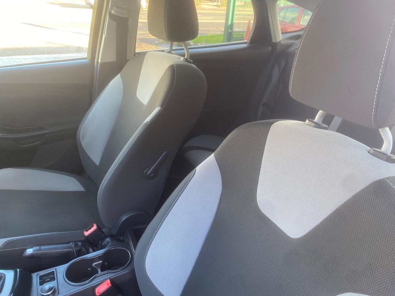 Used Ford Focus for sale - 76550622: Photo 16