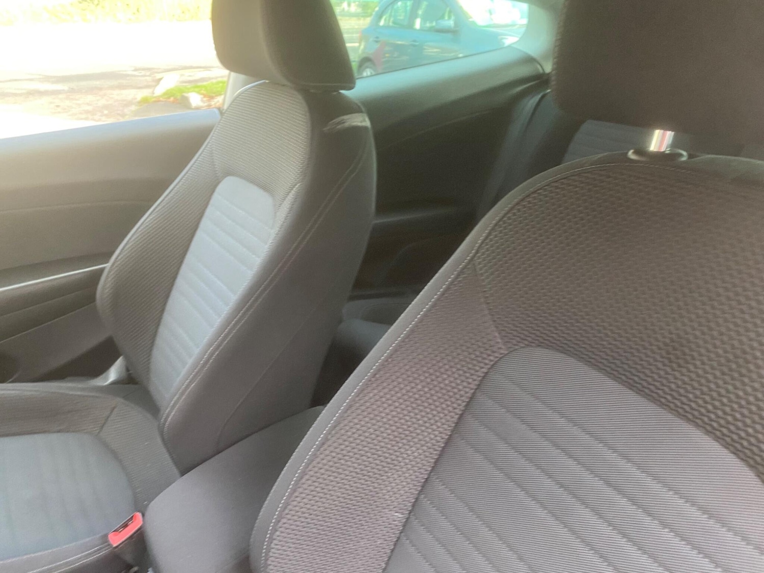 Used Volkswagen Scirocco 2012 for sale - 76714574: Photo 34