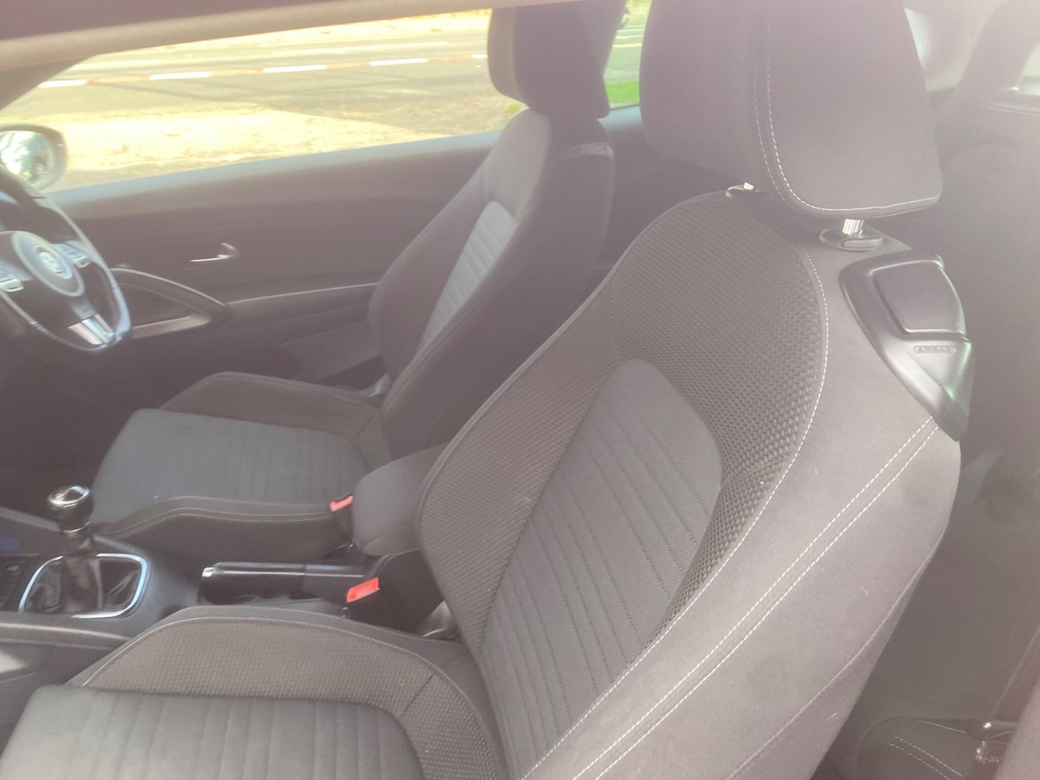 Used Volkswagen Scirocco 2012 for sale - 76714574: Photo 40