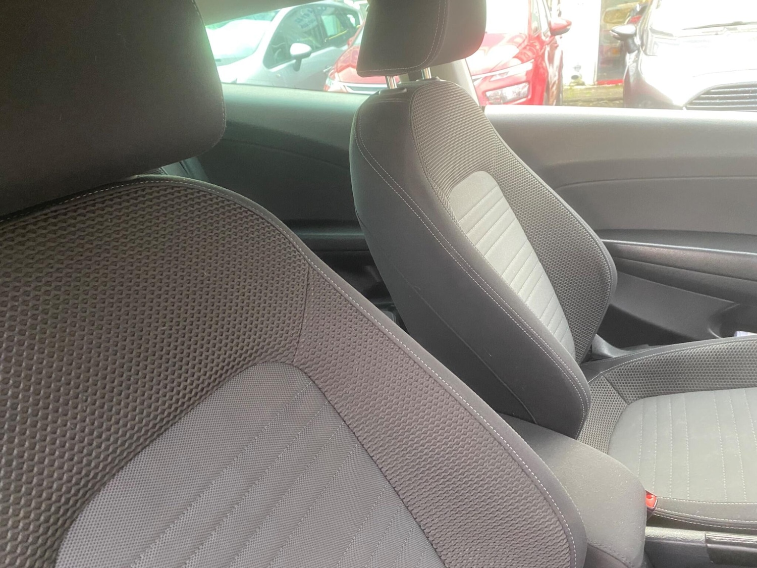 Used Volkswagen Scirocco 2012 for sale - 76714574: Photo 44