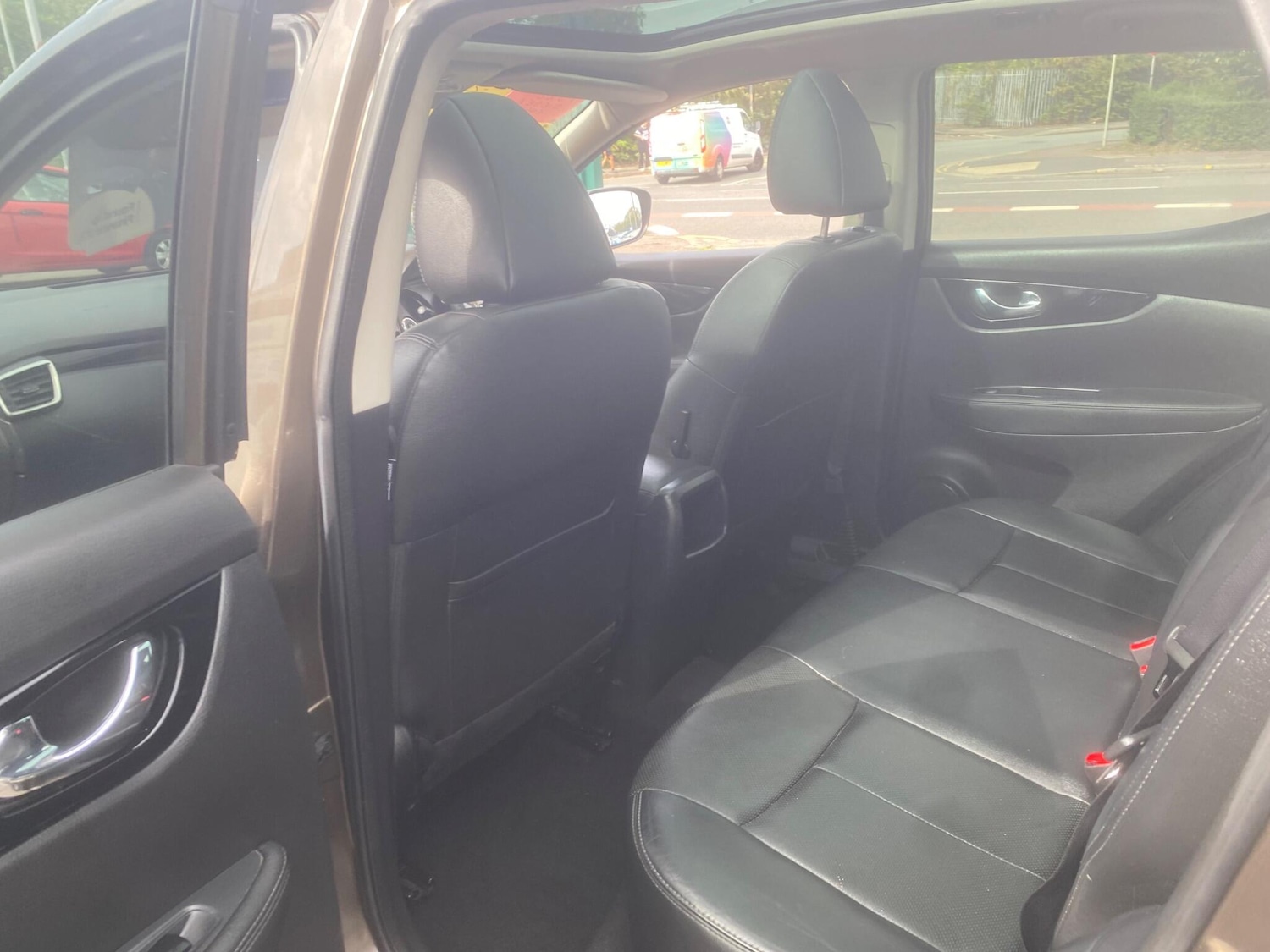 Used Nissan Qashqai 2014 for sale - 76550960: Photo 29