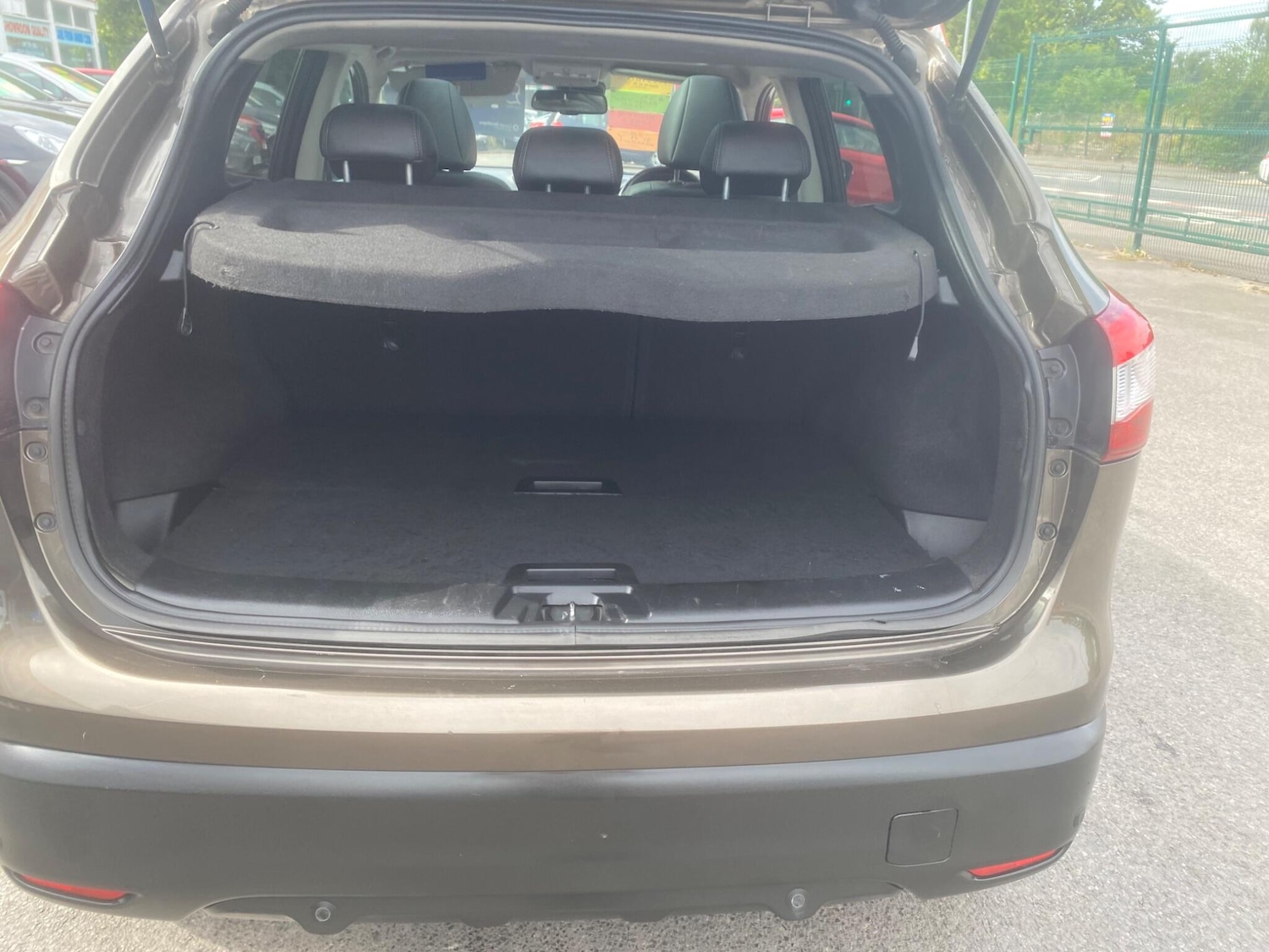 Used Nissan Qashqai 2014 for sale - 76550960: Photo 33