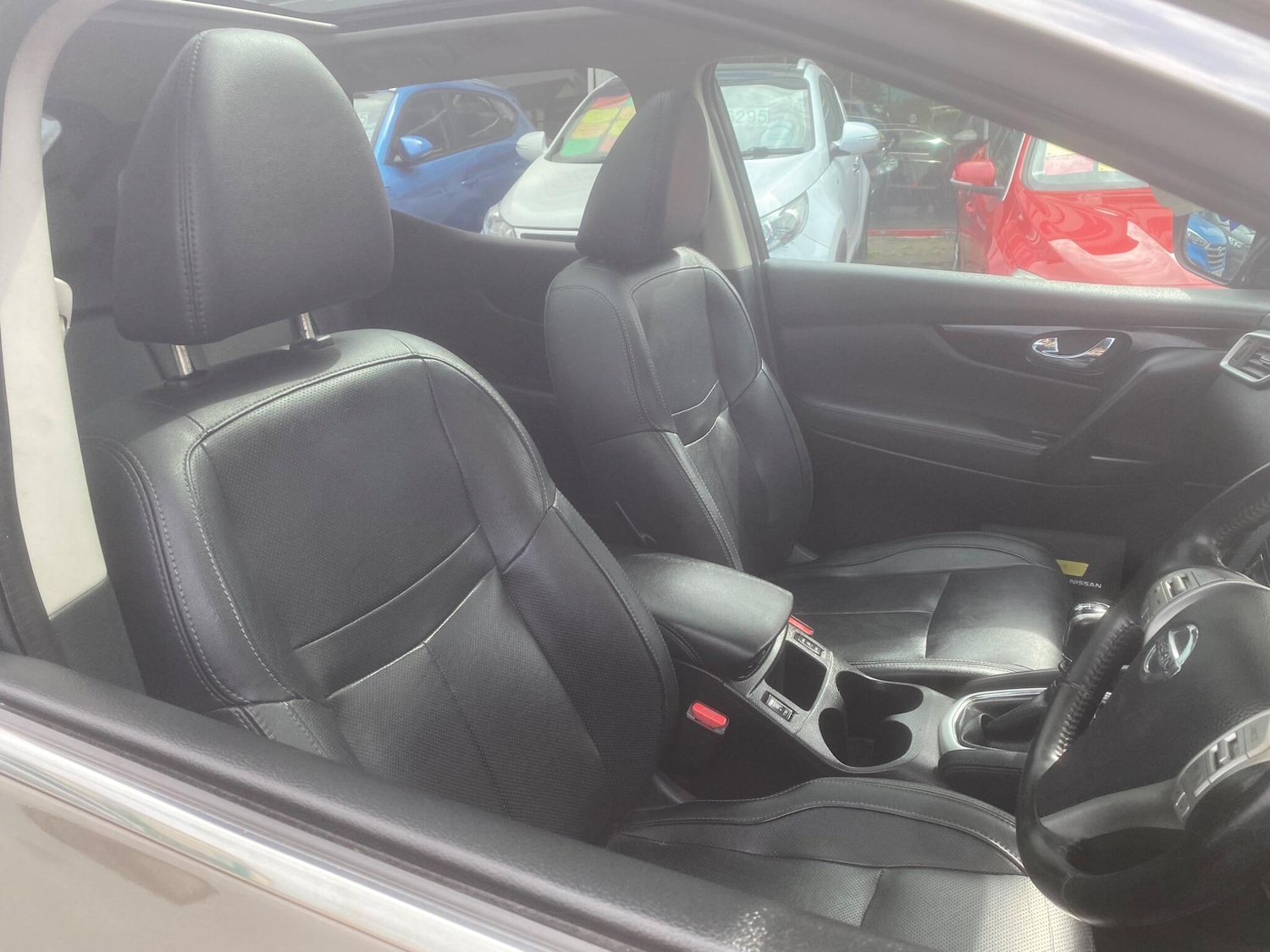 Used Nissan Qashqai 2014 for sale - 76550960: Photo 90