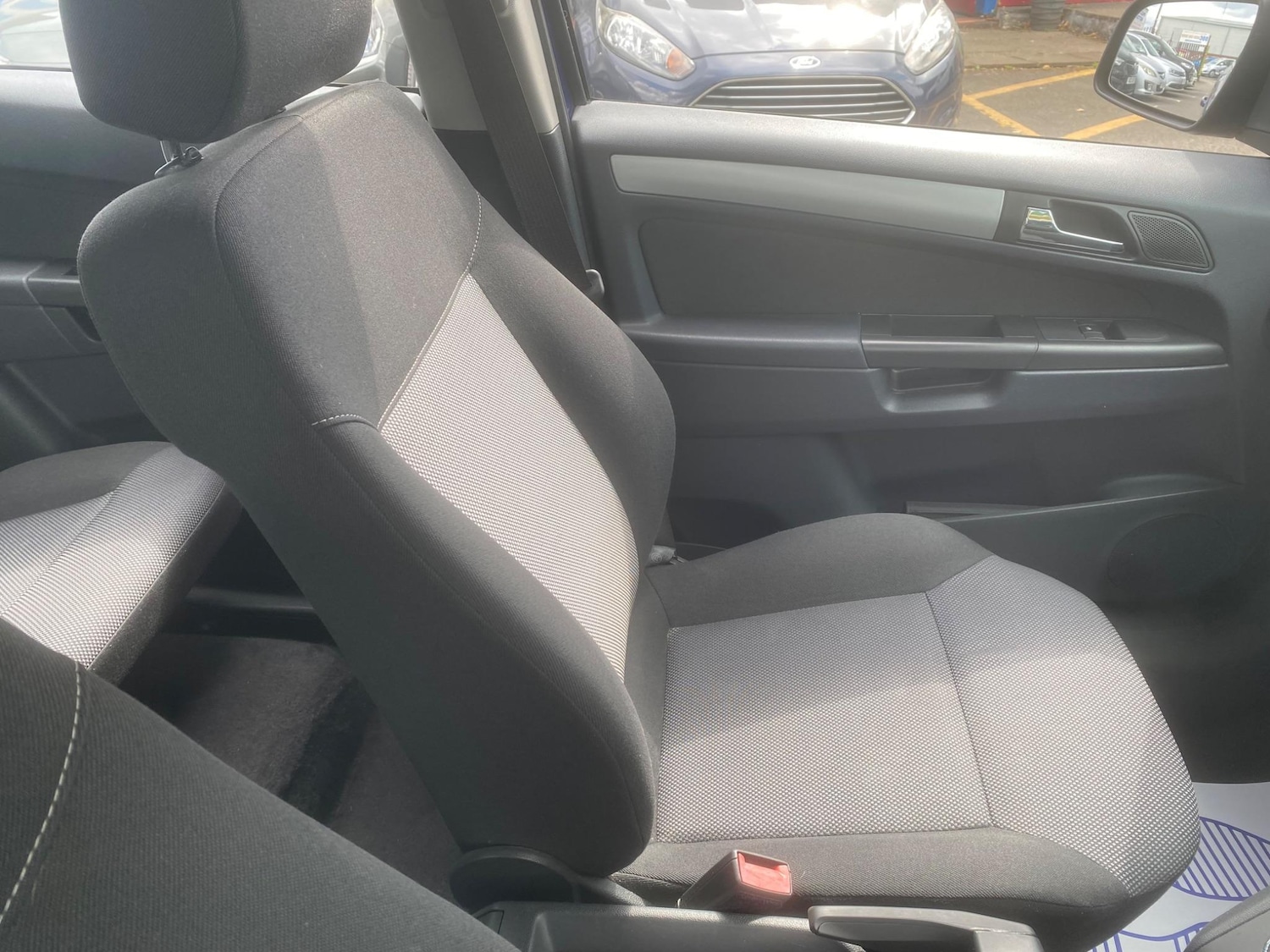 Used Vauxhall Zafira 2014 for sale - 76987735: Photo 51