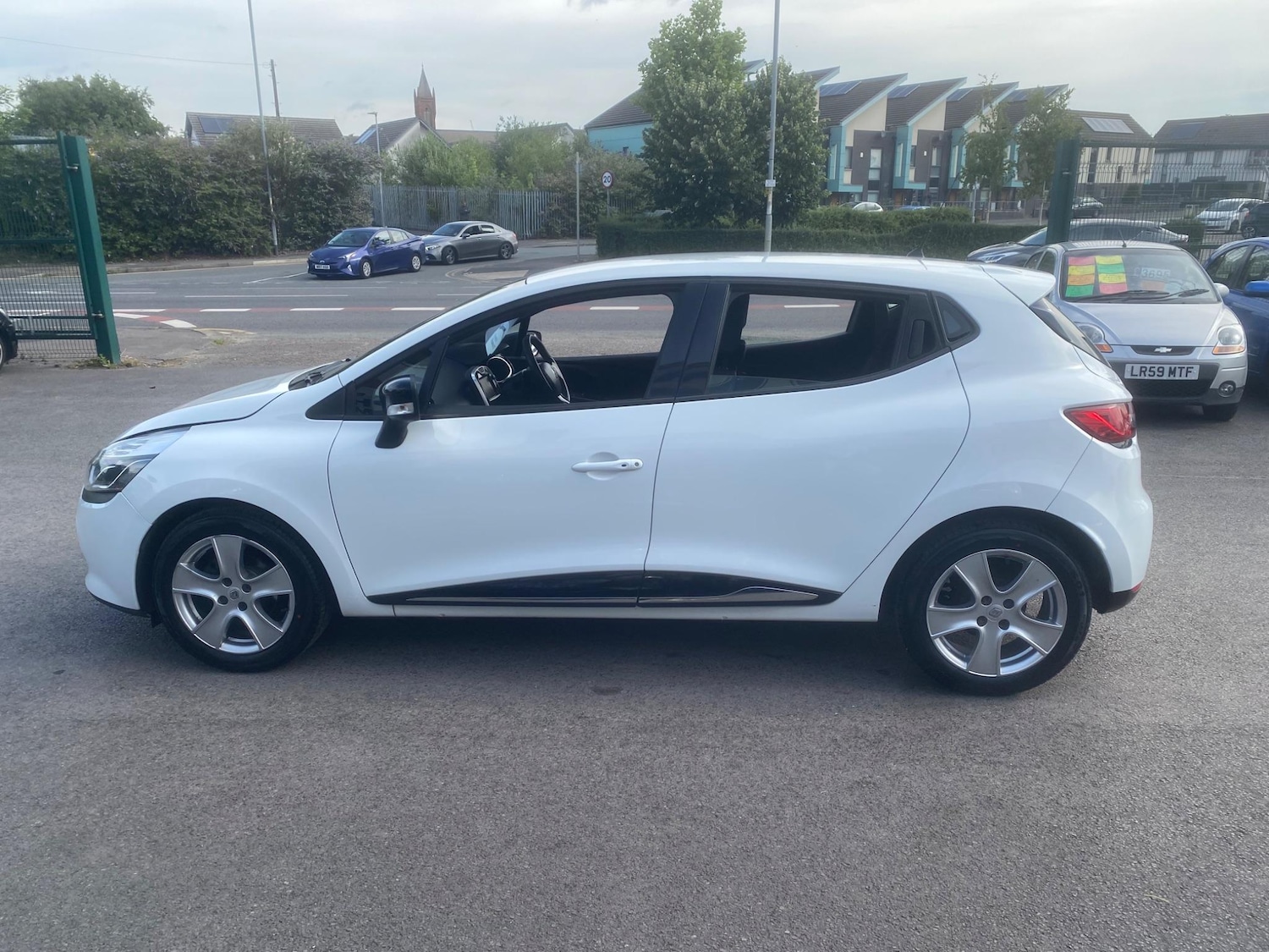 Used Renault Clio for sale - 76551031: Photo 12