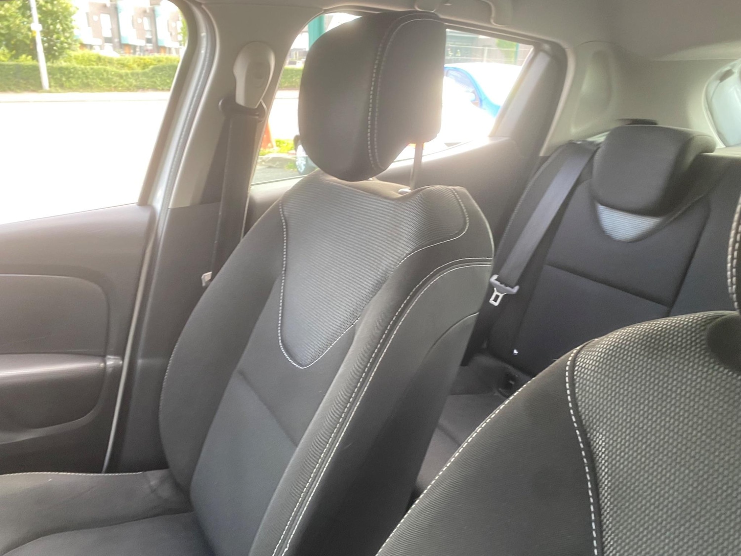 Used Renault Clio for sale - 76551031: Photo 16