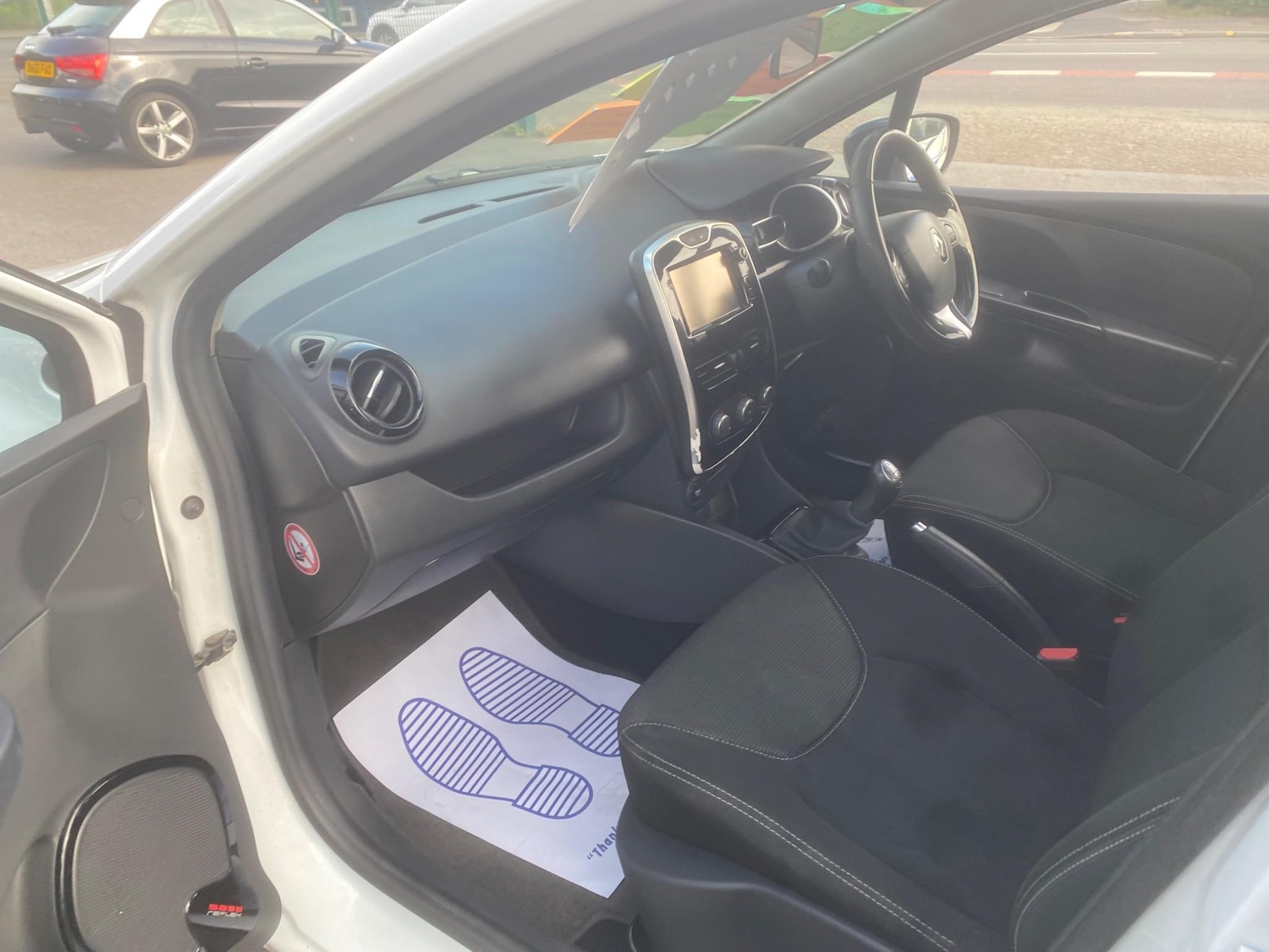 Used Renault Clio for sale - 76551031: Photo 20