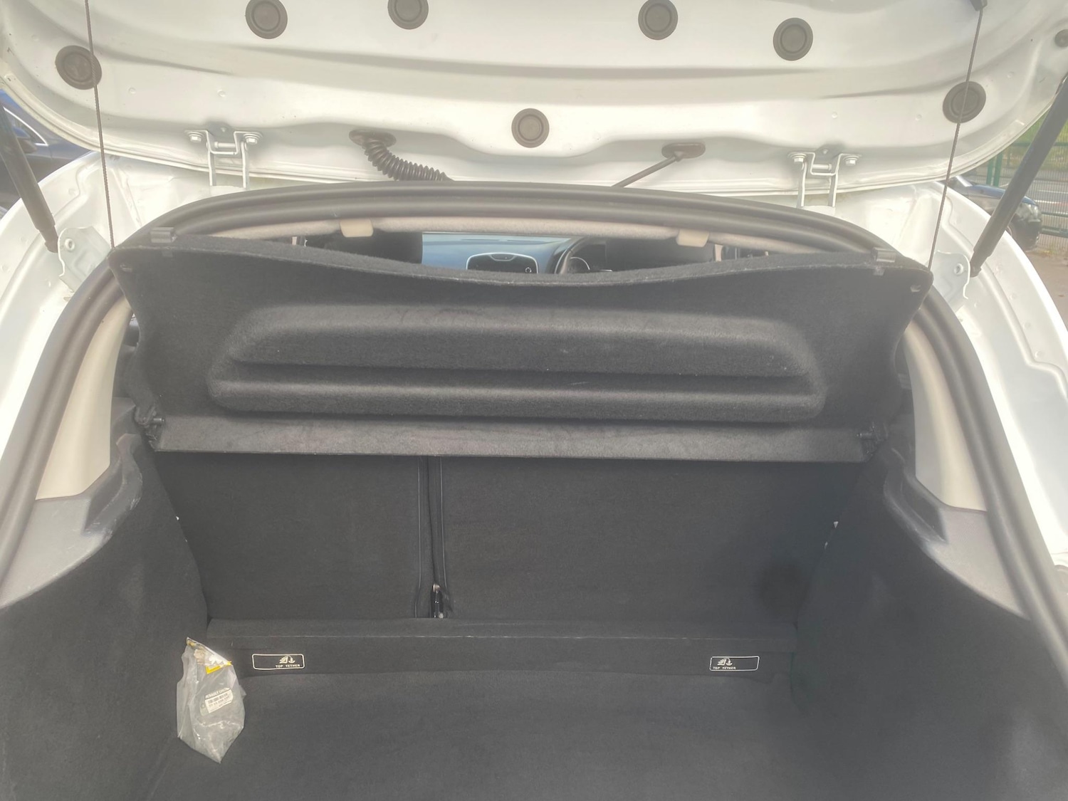 Used Renault Clio for sale - 76551031: Photo 35