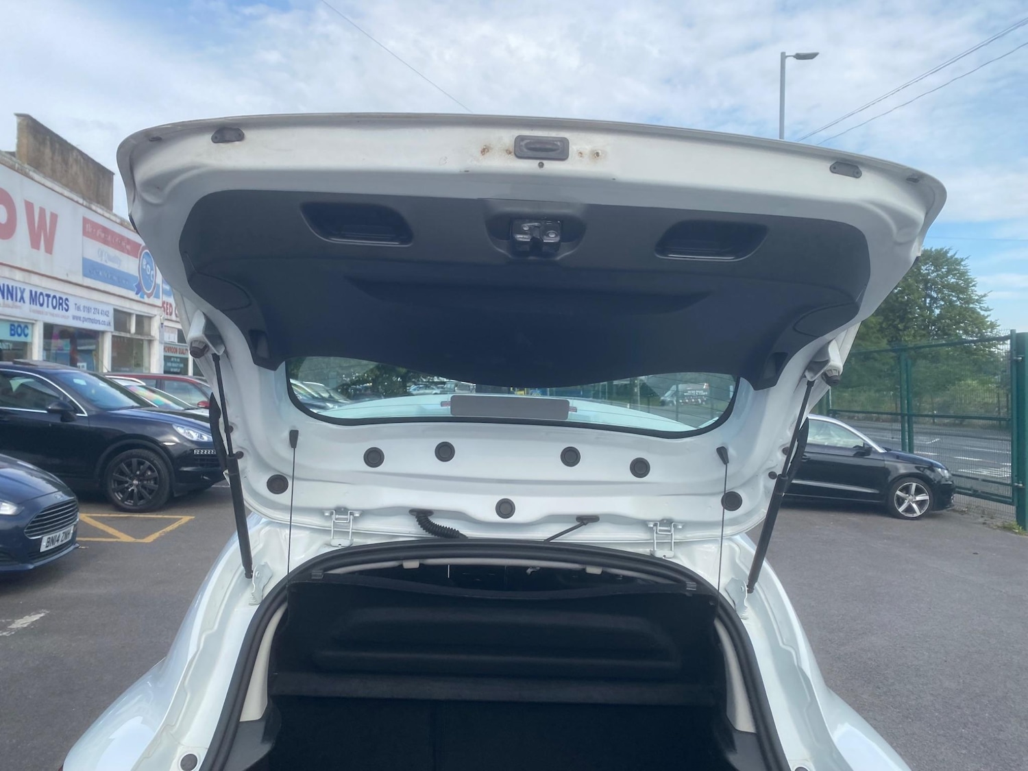 Used Renault Clio for sale - 76551031: Photo 39