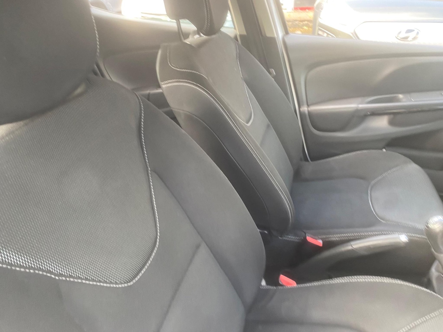 Used Renault Clio for sale - 76551031: Photo 53