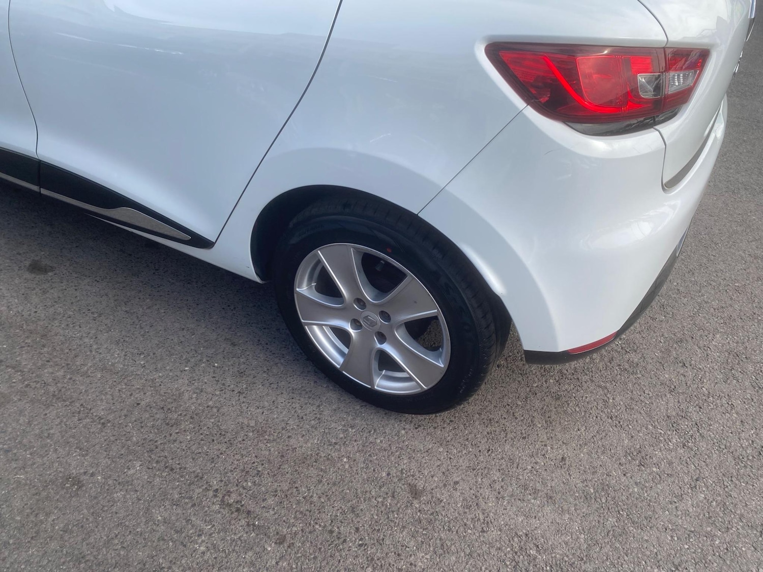 Used Renault Clio for sale - 76551031: Photo 63