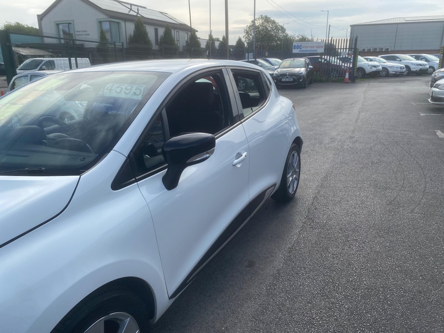 Used Renault Clio for sale - 76551031: Photo 69