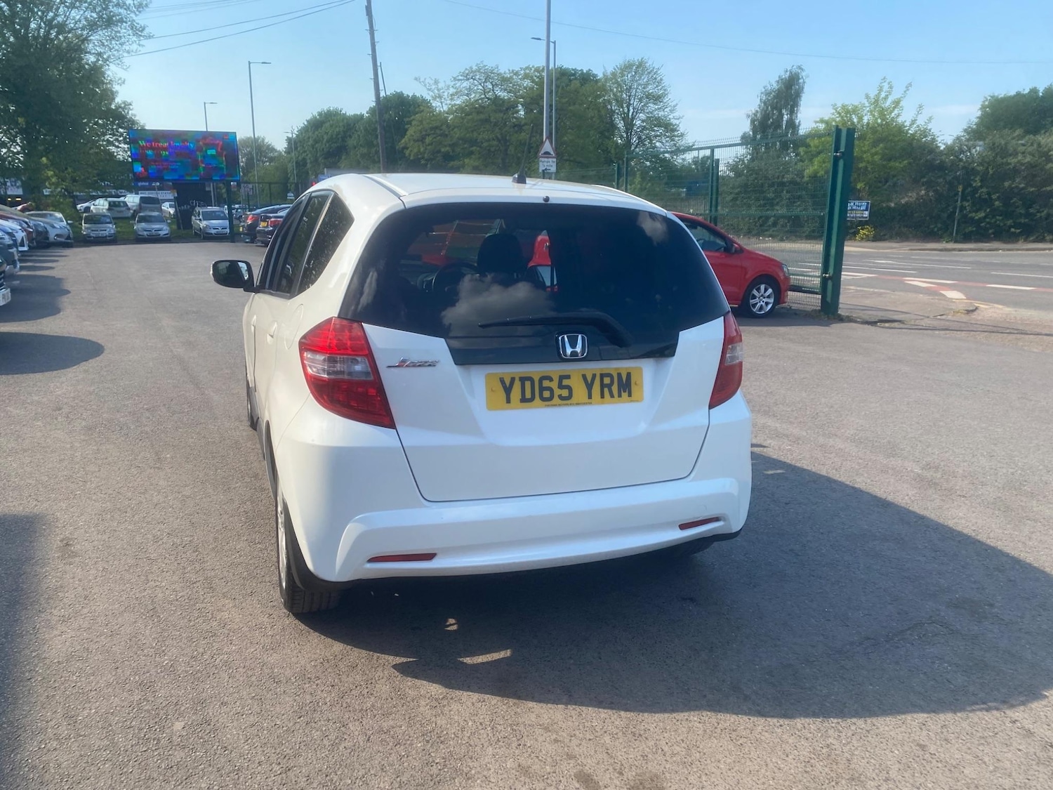 Used Honda Jazz 2015 for sale - 76549628: Photo 20