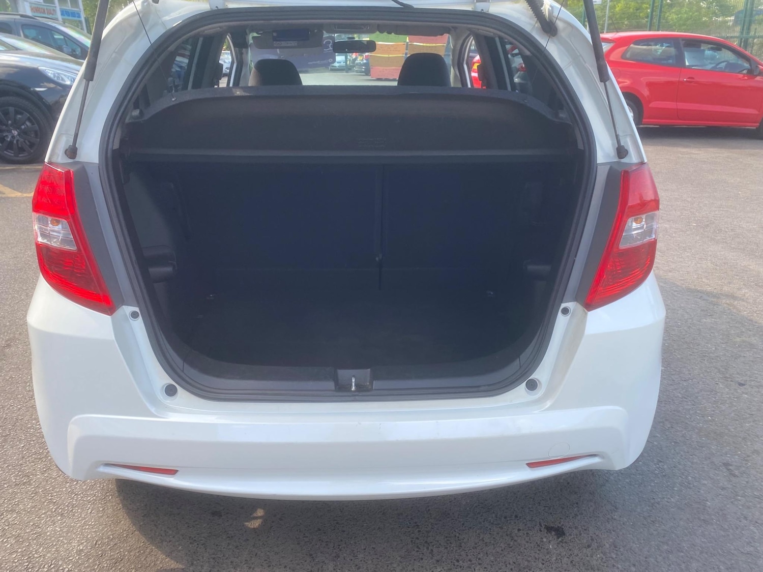 Used Honda Jazz 2015 for sale - 76549628: Photo 37